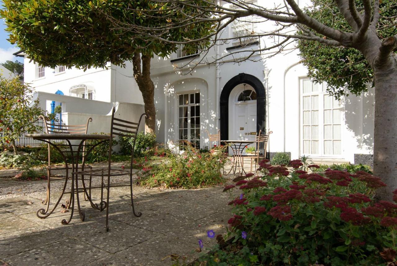 The White House Charmouth Ngoại thất bức ảnh